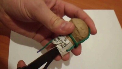 Мальчику из Костаная оторвало пальцы популярным среди детей фейерверком