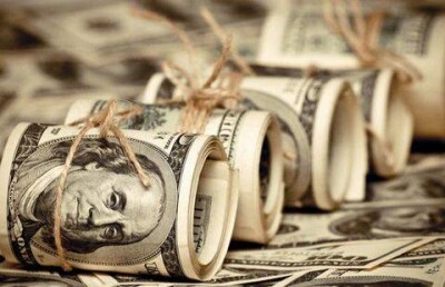 85% депозитов казахстанцы перевели в доллары - НПП