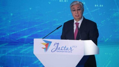 Токаев: С 1 января 2020 года стипендии студентам повысят на 25%