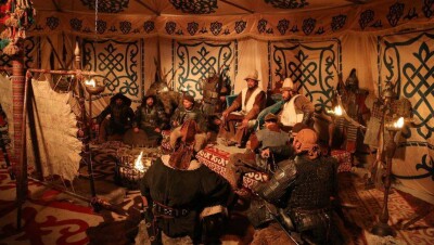 "Казахфильм" приступил к съёмкам второго сезона сериала "Казахское ханство. Золотой трон"