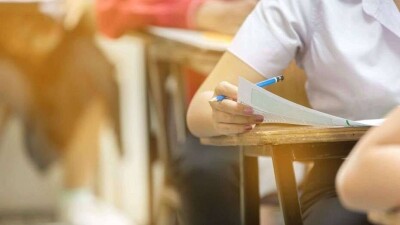 МОН после проверки лишил генеральной лицензии университет дружбы народов в Шымкенте