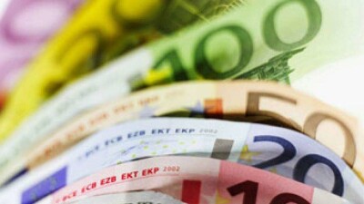 Ставку вознаграждения по депозитам в иностранной валюте снизили до 1% годовых