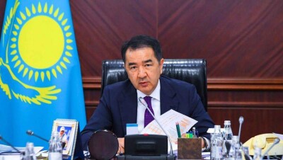 Премьер-министр отчитал акимов за срыв исполнения поручений Президента о снижении тарифов