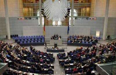 Бундестаг проголосовал за участие армии ФРГ в операции против ИГ