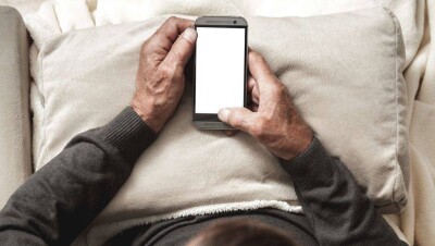 В Казахстане запустили пилотный проект по оформлению пенсии с помощью SMS