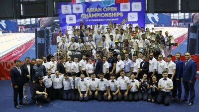 Каратисты из Казахстана за два дня выиграли 96 медалей на чемпионате Азии