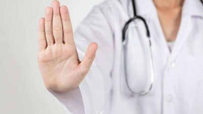 За разглашение врачебной тайны уволили сотрудницу поликлиники в Караганде