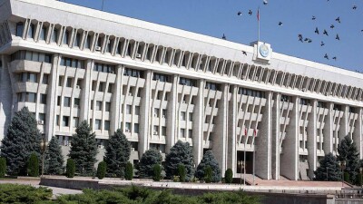 Из-за распада коалиции большинства правительство Кыргызстана ждёт отставка