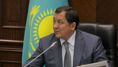Нурлан Ногаев призвал найти пути спасения трансграничных рек