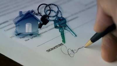 Баспана нарығы "отырды". Үй иелері бағаны түсіріп жатыр