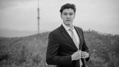 Премьера фильма, посвящённого Сафару Шакееву, состоялась в Алматы