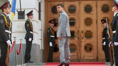 Куда смотрит страна – в будущее или в прошлое?