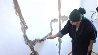 Специалисты дали заключение по трещинам в новостройке Шымкента