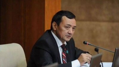 Мухтар Тиникеев прокомментировал заявление Перуашева о коммуналках