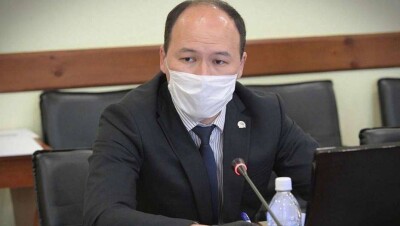 Аким Экибастуза получил выговор за ненадлежащее обеспечение в городе режима карантина
