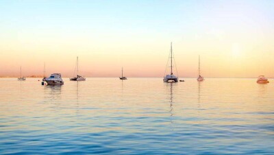 Казахстан усилил правила экобезопасности на воде, чтобы снизить риск загрязнения Каспия