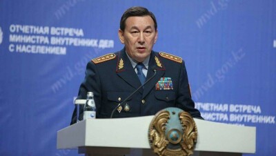 Глава МВД Калмуханбет Касымов: Полиция не может сражаться с ветряными мельницами