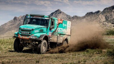 "Астана" заняла пятое место в категории грузовиков на ралли "Шёлковый путь"