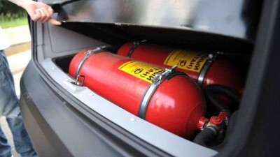 "374 пожара за пять лет". В МВД объяснили необходимость ограничений для автомобилей на газе