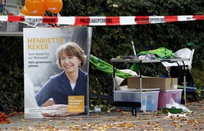 В Германии кандидата в мэры Кёльна ранили ножом в шею
