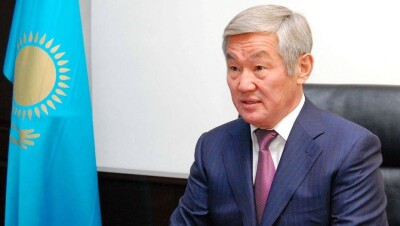 Бердыбек Сапарбаев пообещал помочь семьям погибших в степном пожаре сельчан