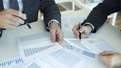 После коррупционных скандалов Минэнерго пригласило казахстанцев проверить его работу 