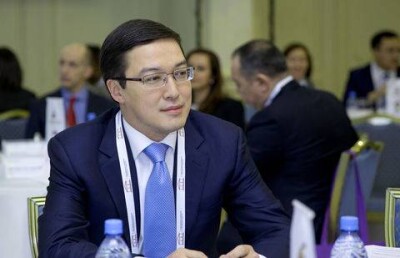 Данияр Акишев летит в Вашингтон, но не собирается просить денег у МВФ