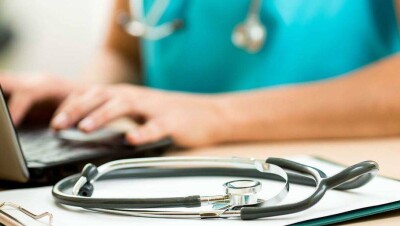 Больных туберкулёзом в Алматы начали лечить по Skype 