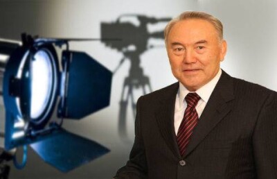 Назарбаев посетил съёмочную площадку сериала "Қазақ Елі"