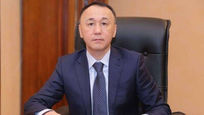 Аким Костанайской области Архимед Мухамбетов заразился коронавирусом