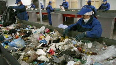 Новый мусороперерабатывающий завод в Талдыкоргане выпускает продукцию из вторсырья 