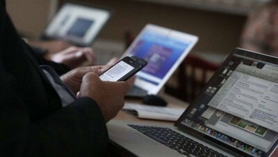 Жизнь столичных школьников в соцсетях взята под контроль