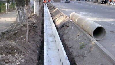 В Алматы реконструируют арыки на 57 улицах