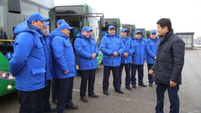 Байбек напомнил водителям автобусов об ответственности за перевозку пассажиров