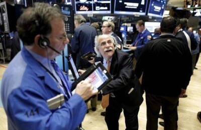 Цена нефти упала до 28.8 долларов за баррель