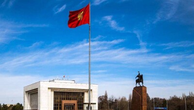 В Кыргызстане перед президентскими выборами наступил день тишины