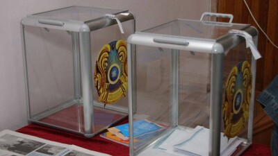 Мажилис проголосовал за запрет самовыдвижения в кандидаты на пост президента