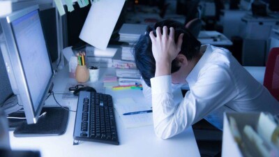 663 часа за месяц переработали госслужащие в СКО