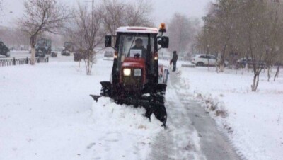 Полным провалом назвал автопарк Актобе работу коммунальщиков по уборке снега