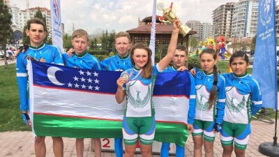 В Узбекистане производителей алкоголя и табачных изделий обязали отчислять средства на спорт