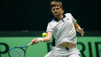 Швейцария после поражения от Казахстана в Кубке Дэвиса сократила отставание в счёте