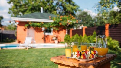 Алматинцам разрешили выезжать на дачи за город