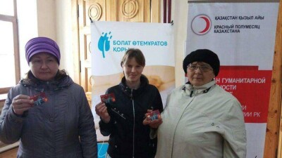 Сотни семей, пострадавших от подтопления в ВКО, получили карты помощи ForteBank