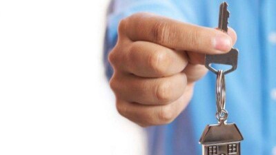 Аким Усть-Каменогорска предложил обеспечить учителей-мужчин служебным жильём