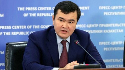 Глава МИР РК назвал основную версию крушения поезда в Жамбылской области