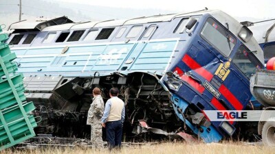 Пассажирский поезд сошёл с рельсов в Монголии