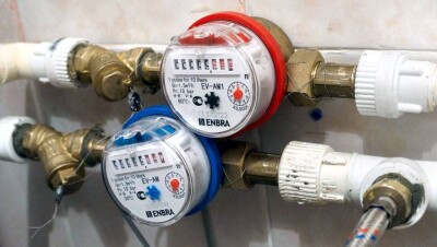 Жителям Алматы навязывают новую услугу – срочную замену счётчиков воды