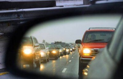 МВД не рассматривает исключение езды с включёнными фарами в населённых пунктах 