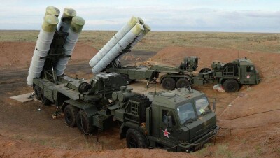 Россия подтвердила обсуждение поставок С-400 в Турцию