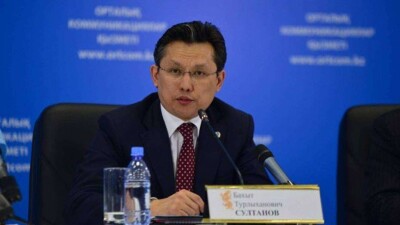 Сагинтаев подсказал Султанову, кому выгодна бюрократия в стране